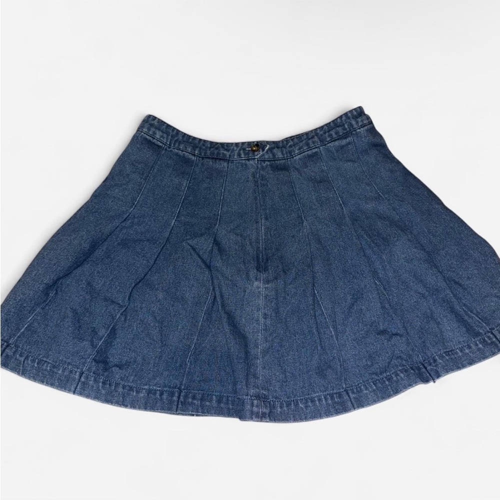 L Forever 21 Pleated Denim Skirt